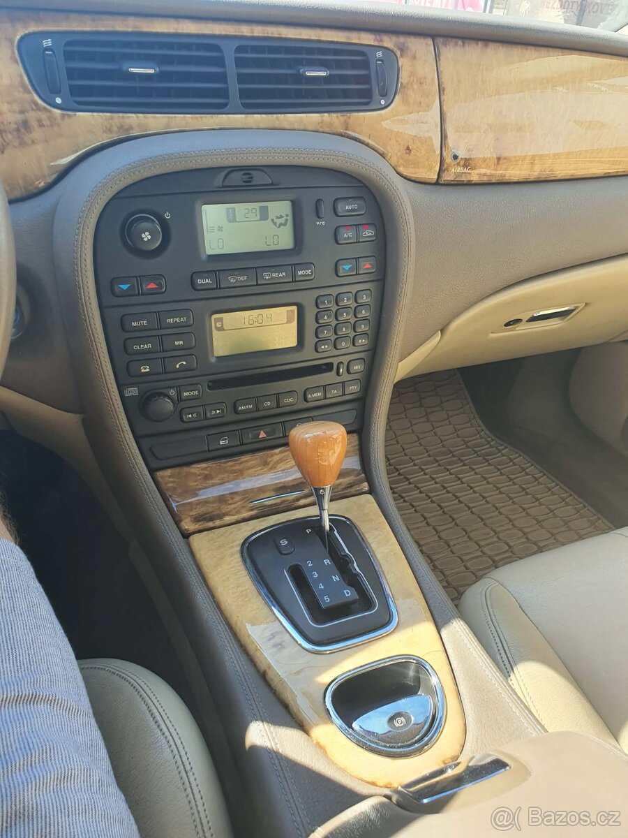 Jaguar S-Type 2.7 152kw - 13