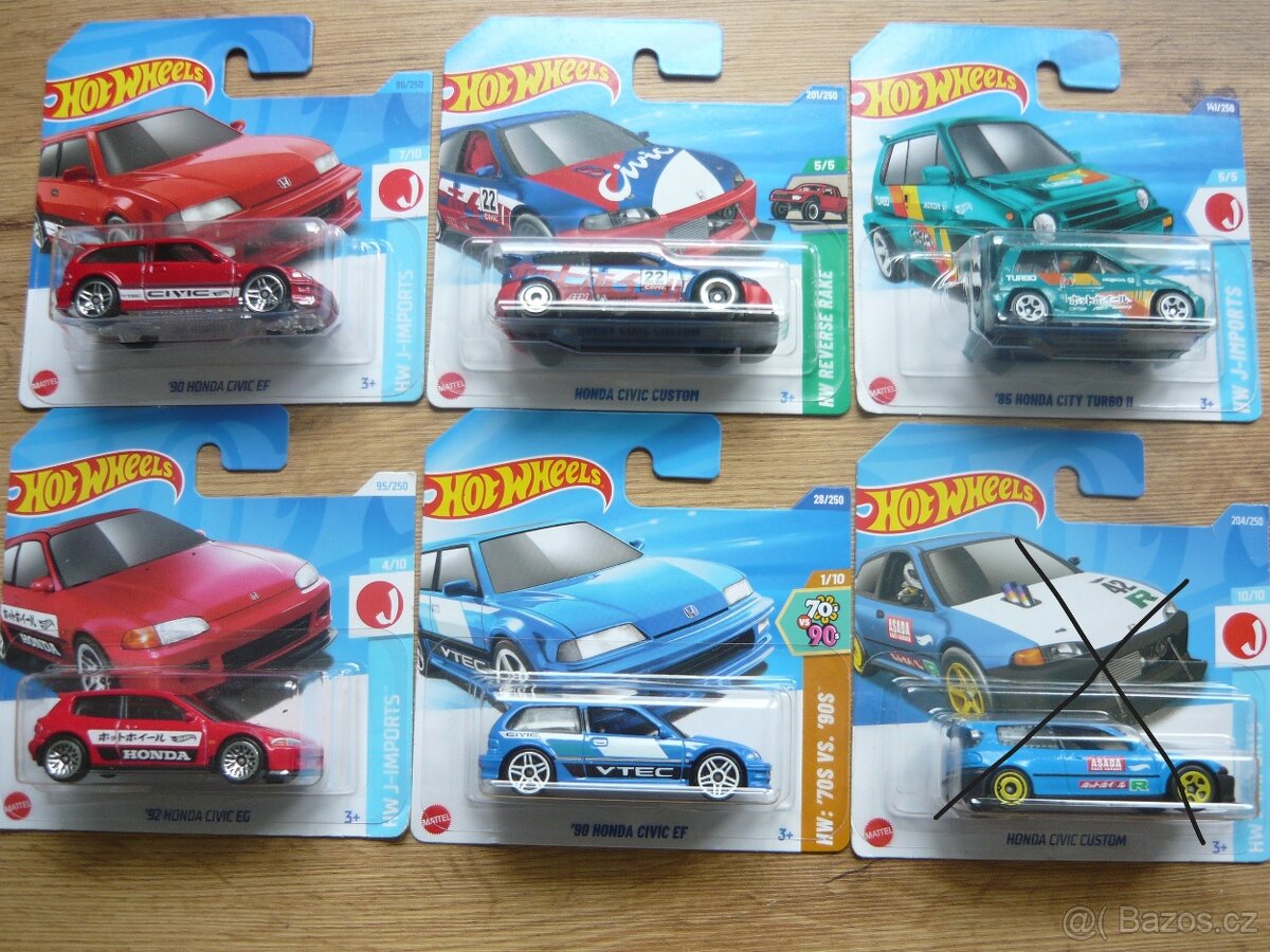 AUTÍČKA HOT WHEELS - 13