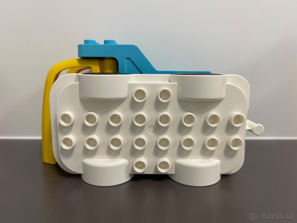 Lego Duplo nákladní auto - 13