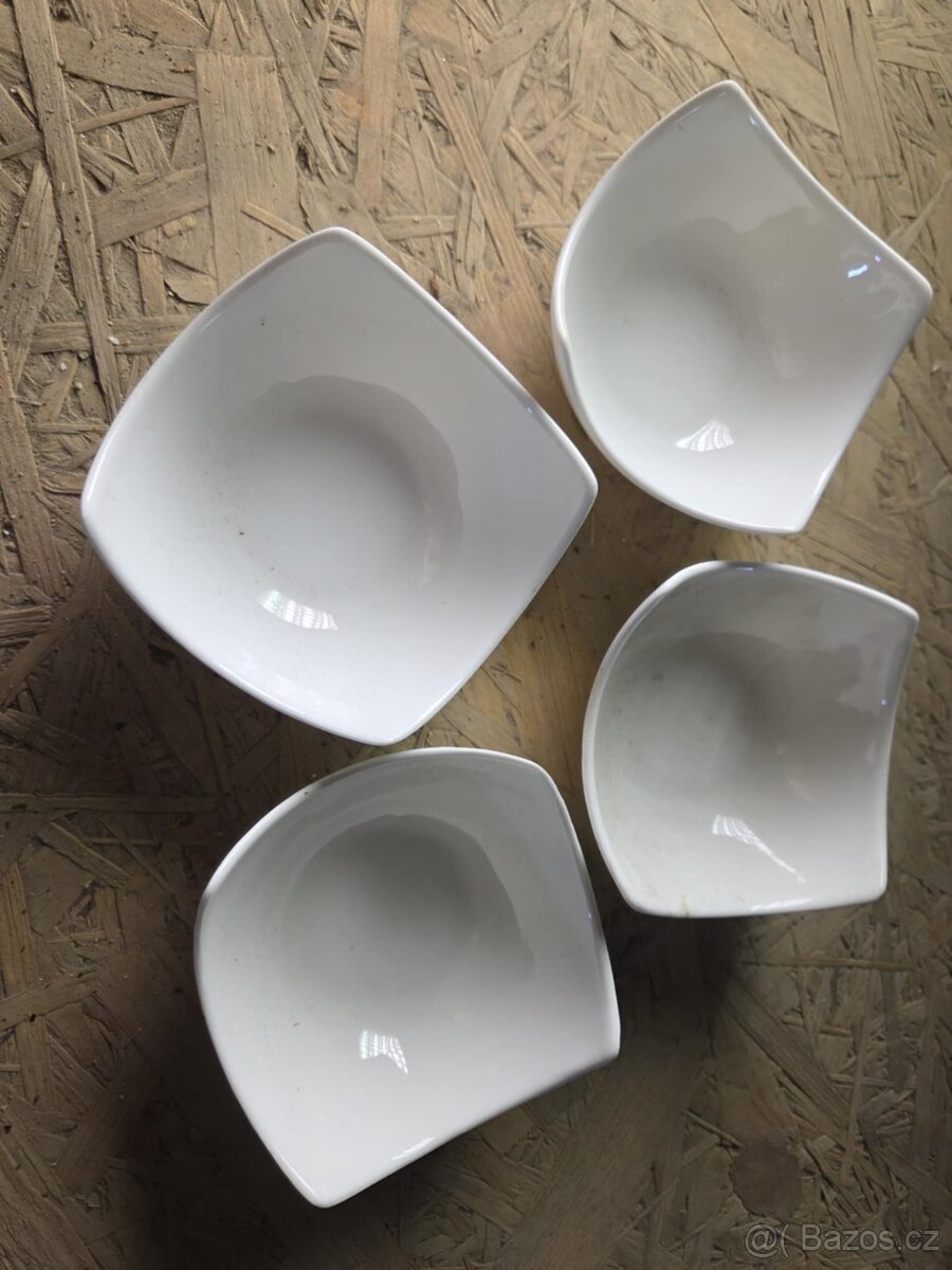 NÁDOBÍ, hrnek, hrnec, talíř aj. - 13