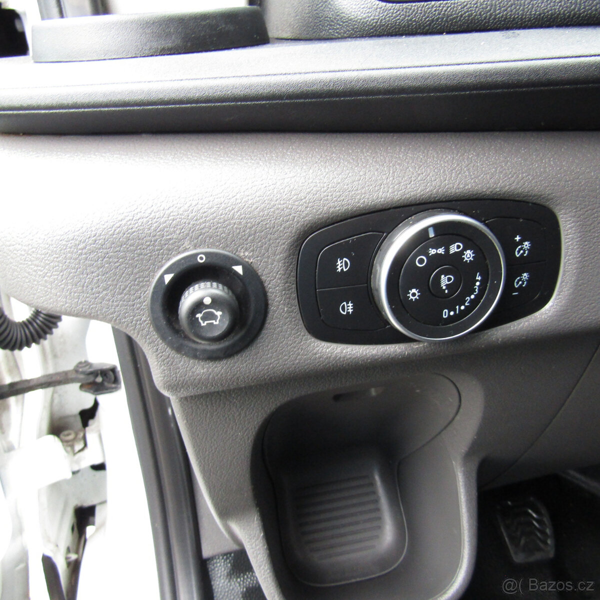 Ford Transit 2,0EcoBlue 96kw, 2020, L3H2, NAJETO 177 861km - 13