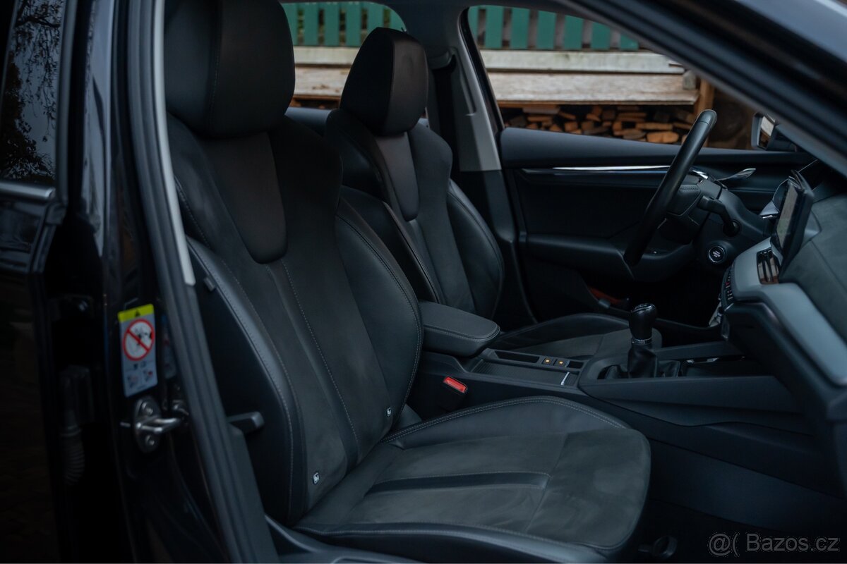 Škoda Octavia IV 1.5 TSI 110kw TAŽNÉ/VIRTUAL/PANORAMA - 13