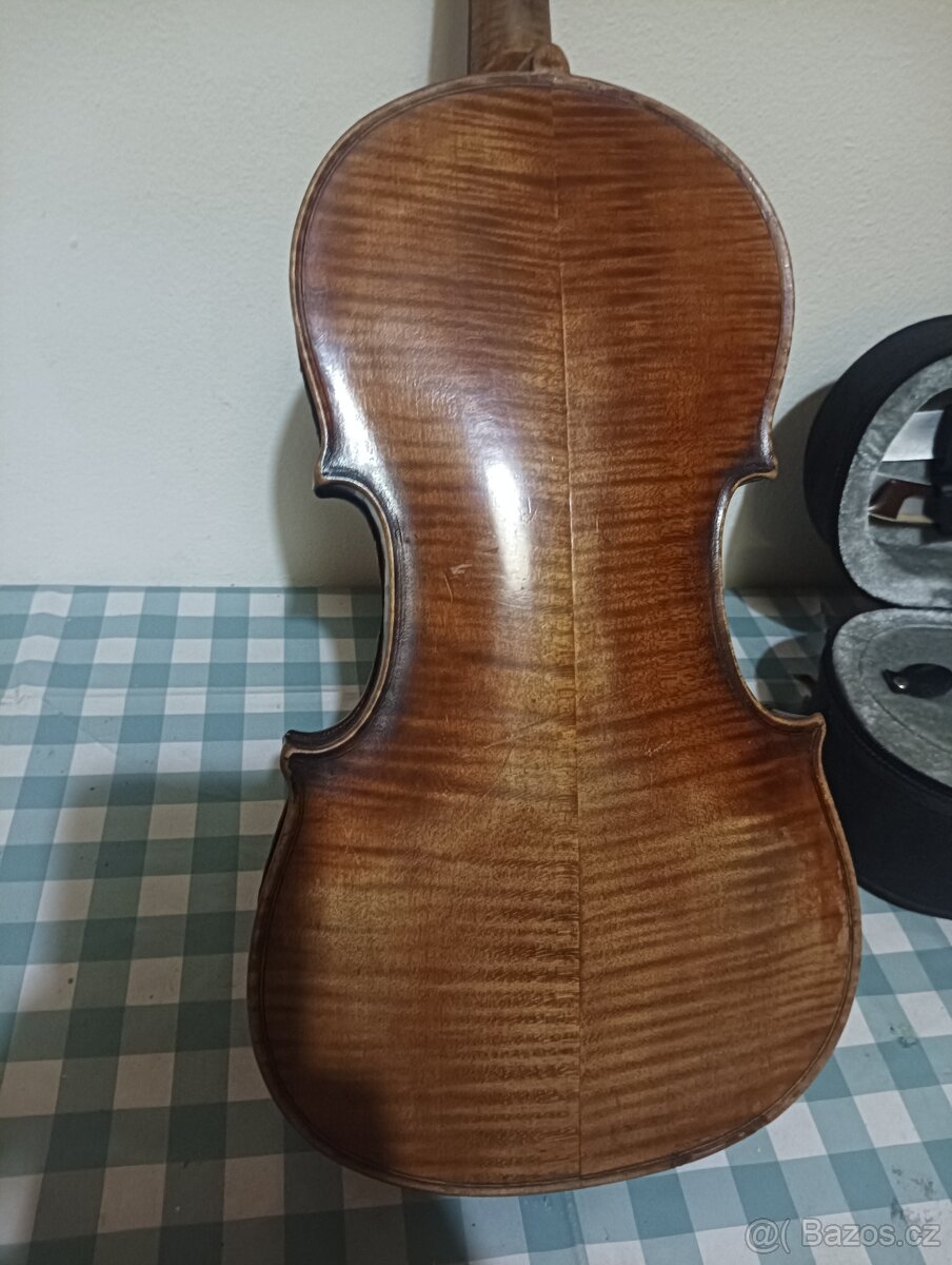 Staré housle - 13