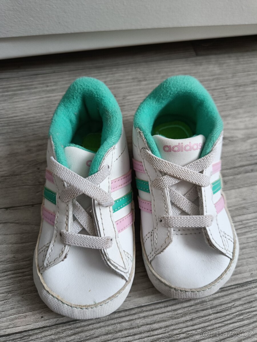 Capáčky Adidas vel. 19 - 13
