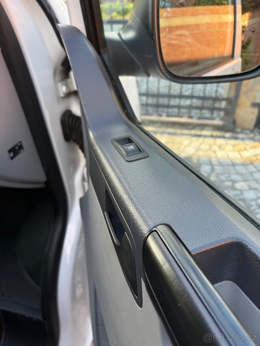 VW T5 Transporter,103kw,Long,Tažné,Odpočet DPH - 13