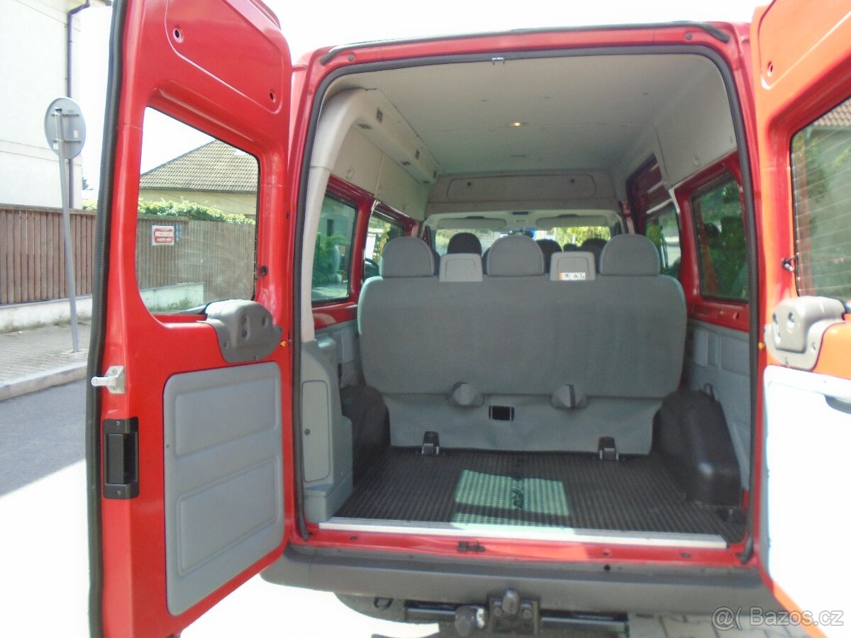 Ford Transit 2.2 TDCi L2H2 9 míst BUS, Klima - 13