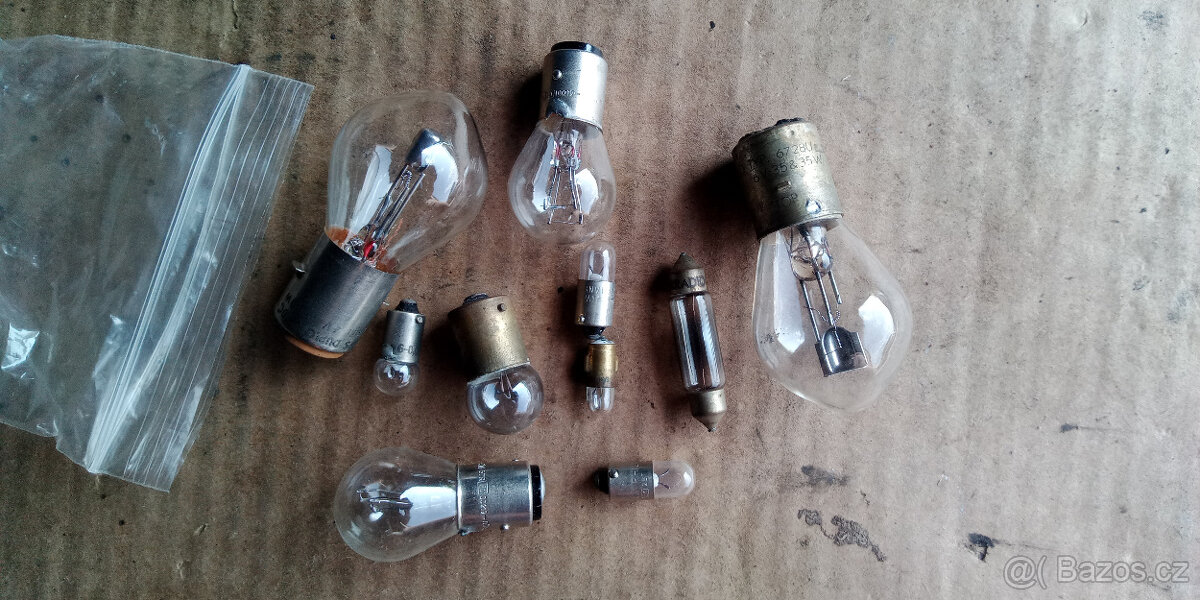 Mix věcí z 6V elekroinstalace - 13