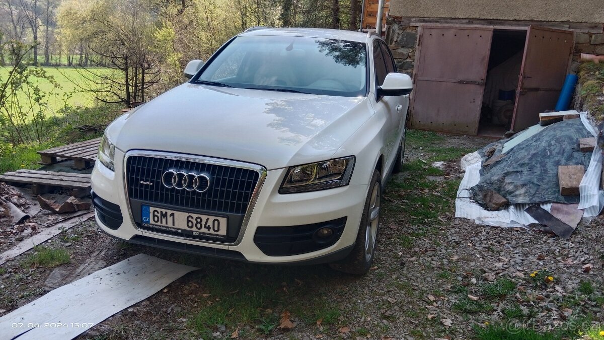 Prodám Audi Q5 2.0 tdi- 125 kw - 13