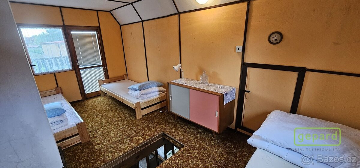 Chata na Lipně, Hůrka u Černé v Pošumaví - 13