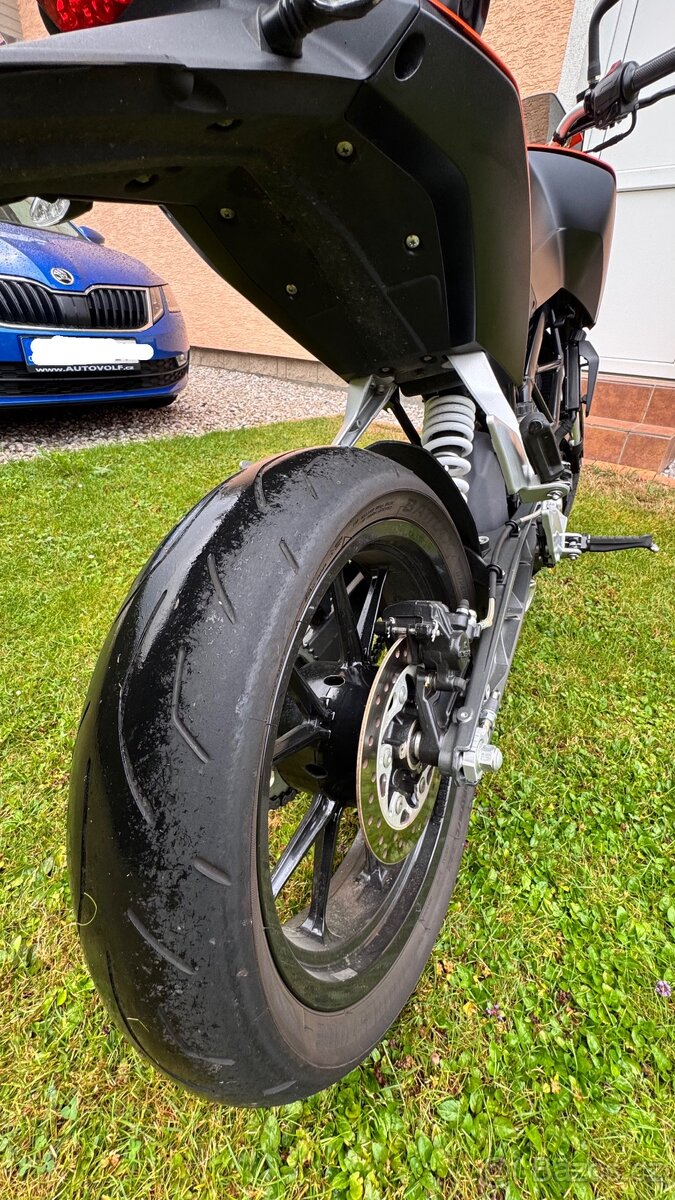 KTM Duke 200 - 13