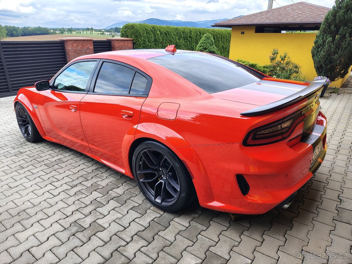Dodge Charger Widebody - 13