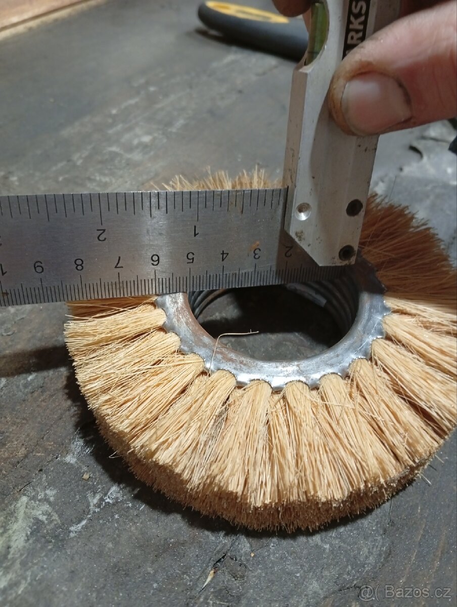 Vybavení do dílny - 13