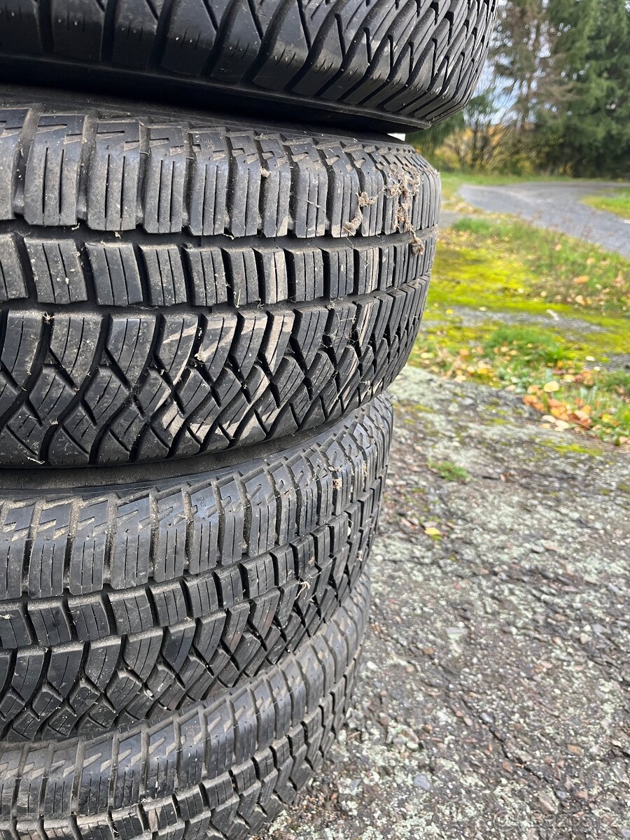 Zimní terénní kola 215/65/16 AT, vzorek 8,5mm 5x112 - 13