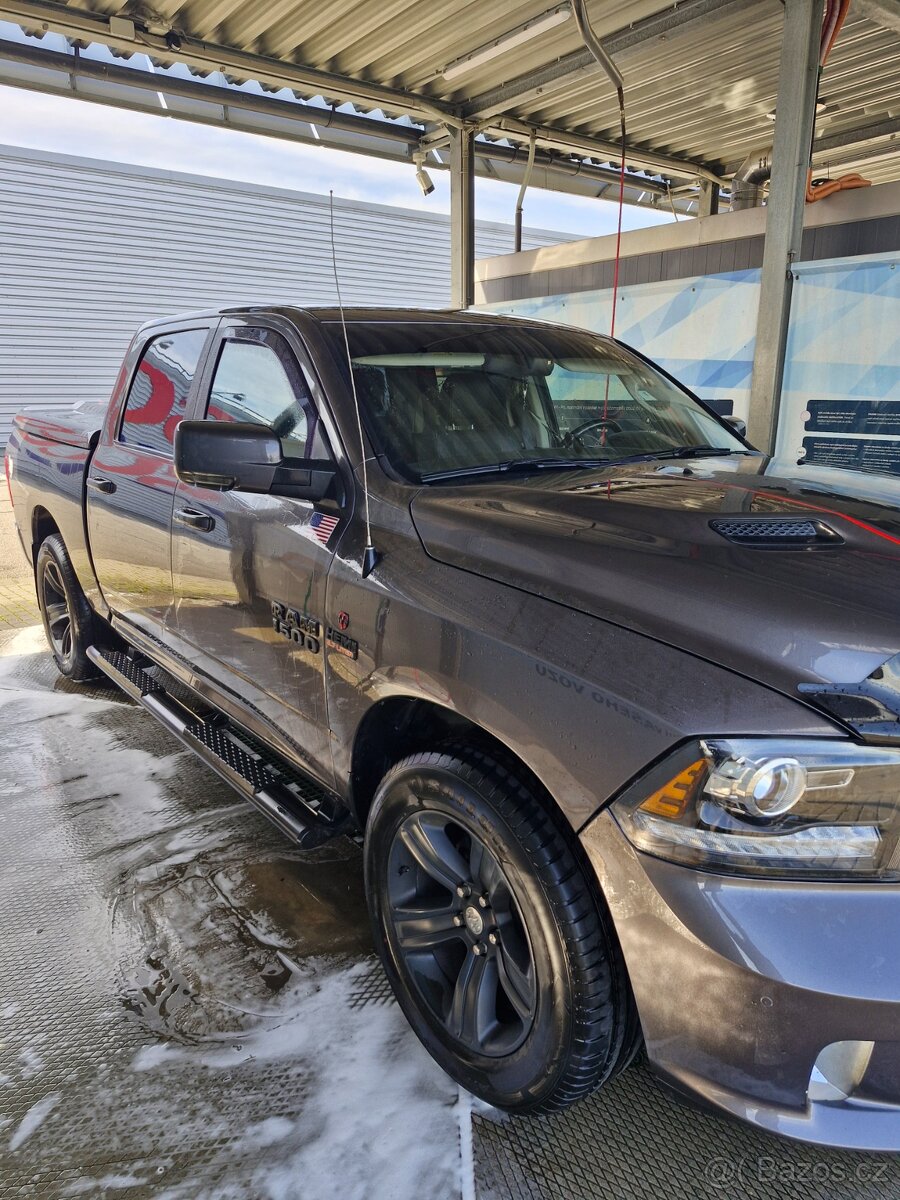 Dodge Ram Sport 5,7 4x4 - 13