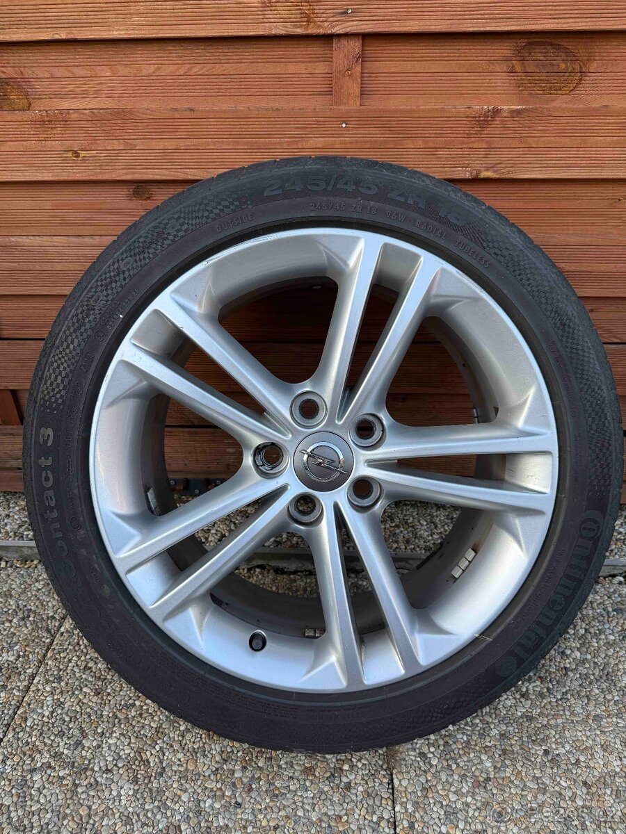 Opel Insignia 1,8 Sport - 13