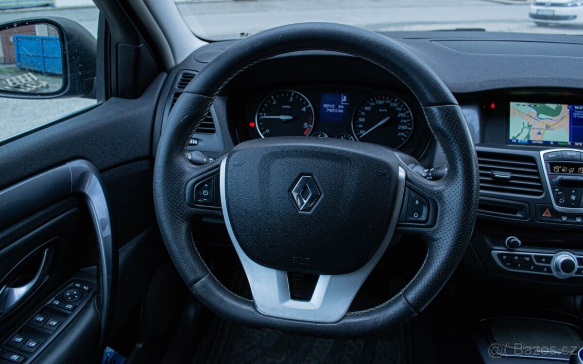 Renault Laguna 2.0 dCi 4control - 13