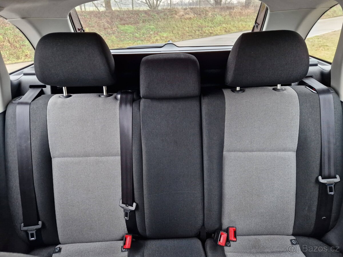 Škoda Fabia 2 combi 1,4 16 V 63 KW - 13