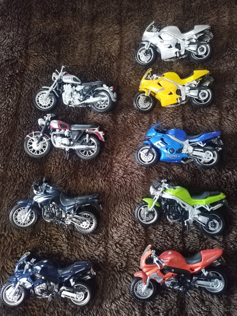 Modely motorek 1:18 Maisto - 13