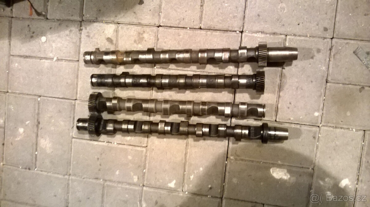 AUDI A8 3.3tdi AKF 165kw quattro tiptronic - díly - 13