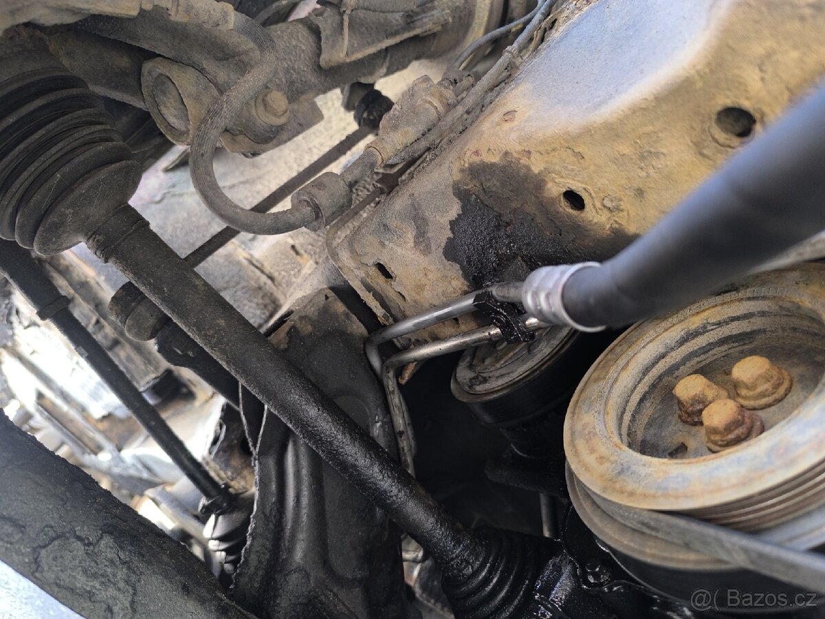 Ford Transit Rok 2008 - 13