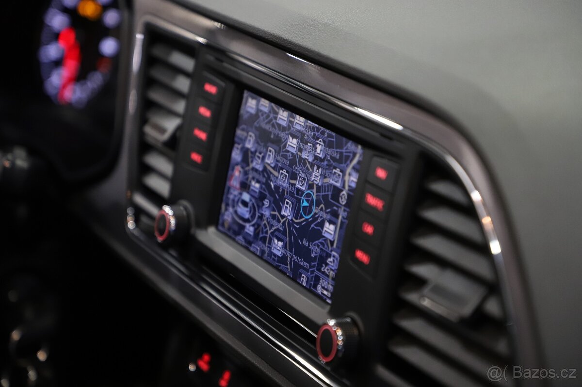 Seat Leon 1.4 TSI 92kW FR-Line Full LED - záruka Autodraft - 13