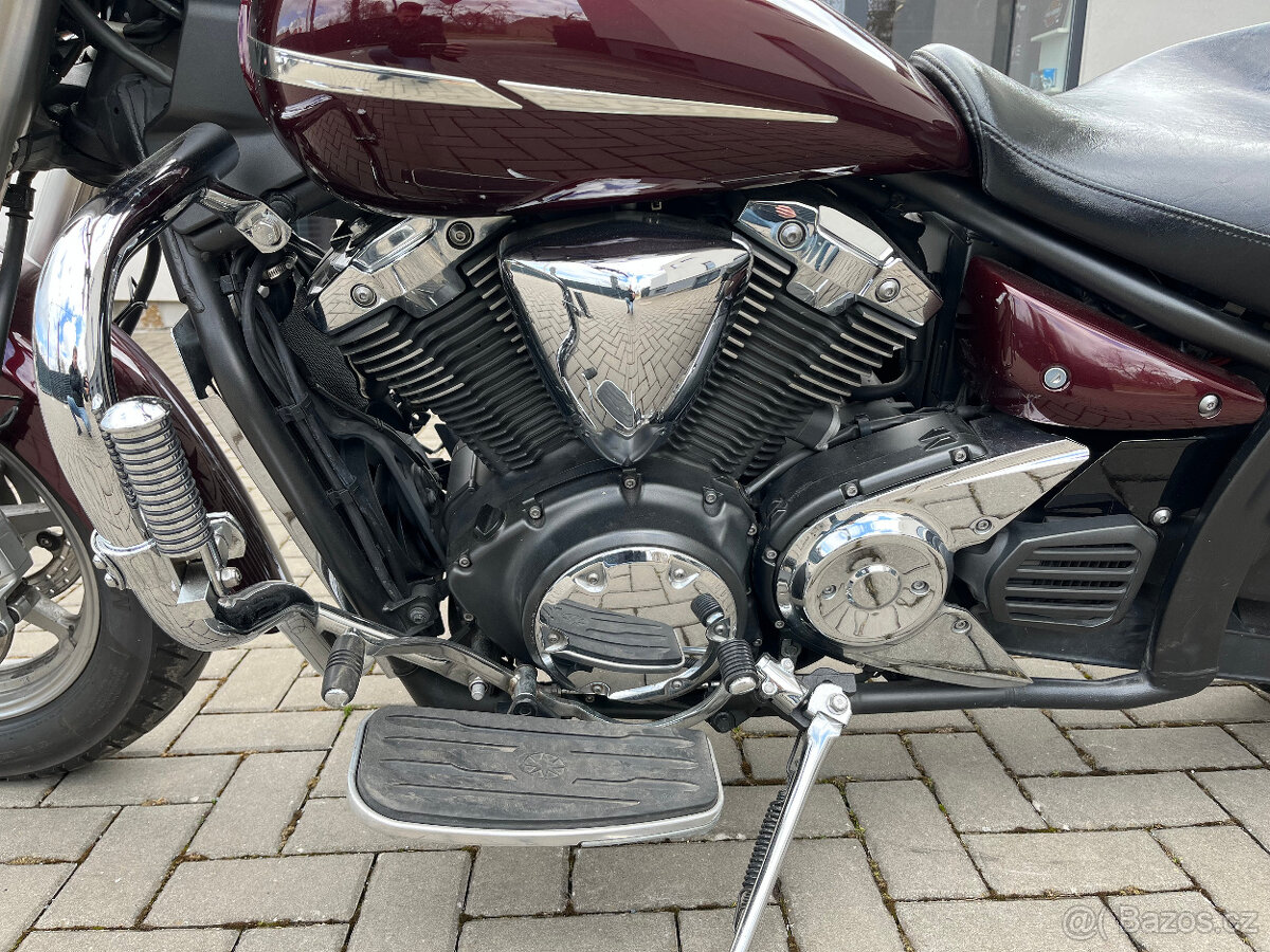 Yamaha XVS 1300 Midnightstar - 13