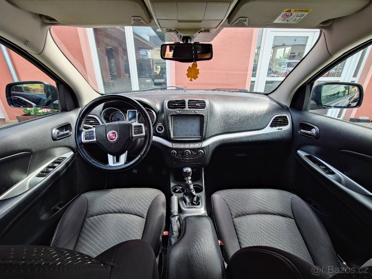 Fiat Freemont 2.0 Multijet Urban 103 kW - 13
