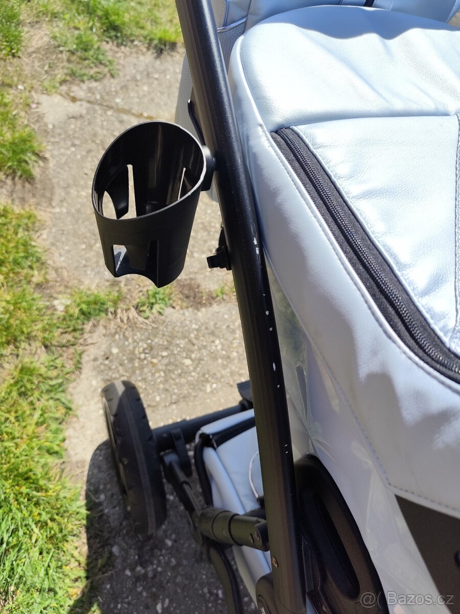 Kočárek Tako Junama Diamond S Class 2v1 - 13