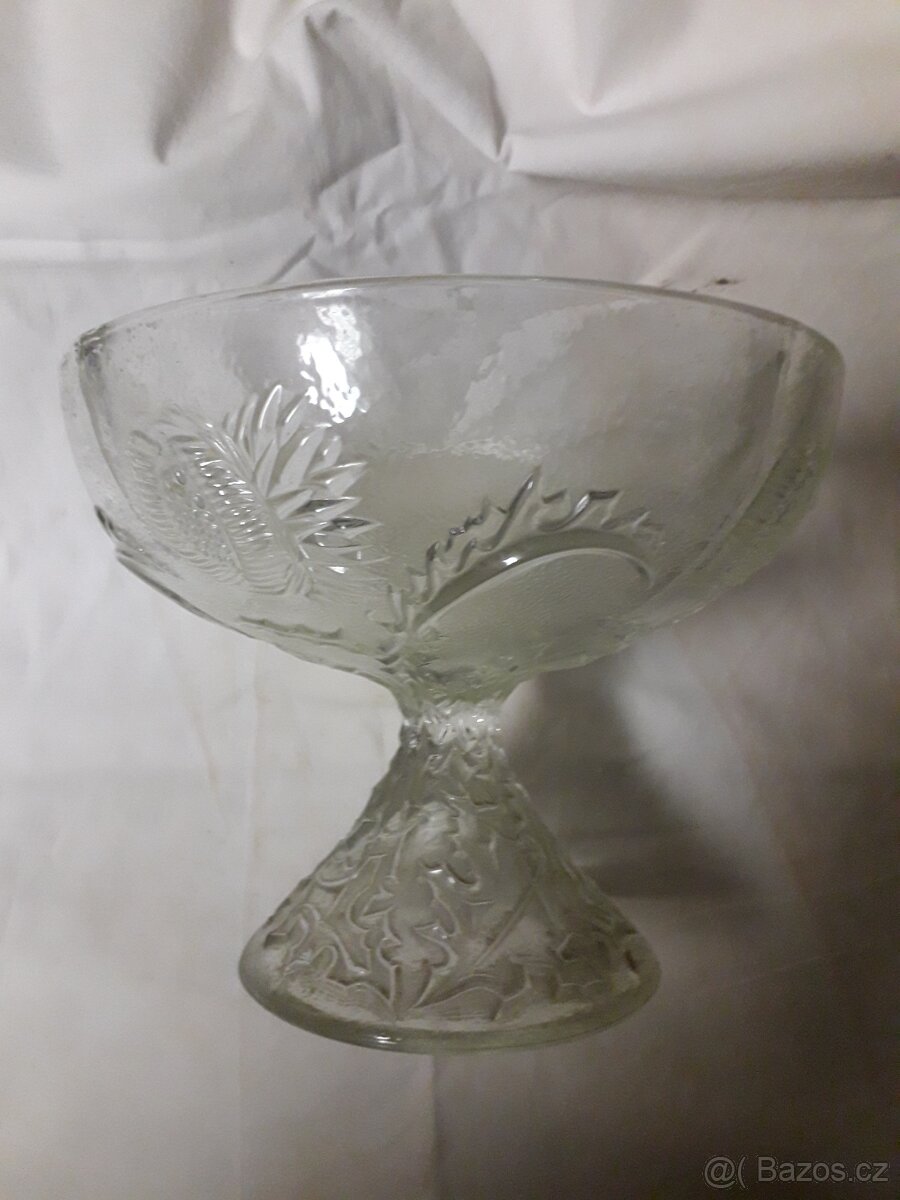 Prodám různé porcelánové a skleněné cukřenky, dózy, hrnky. - 13