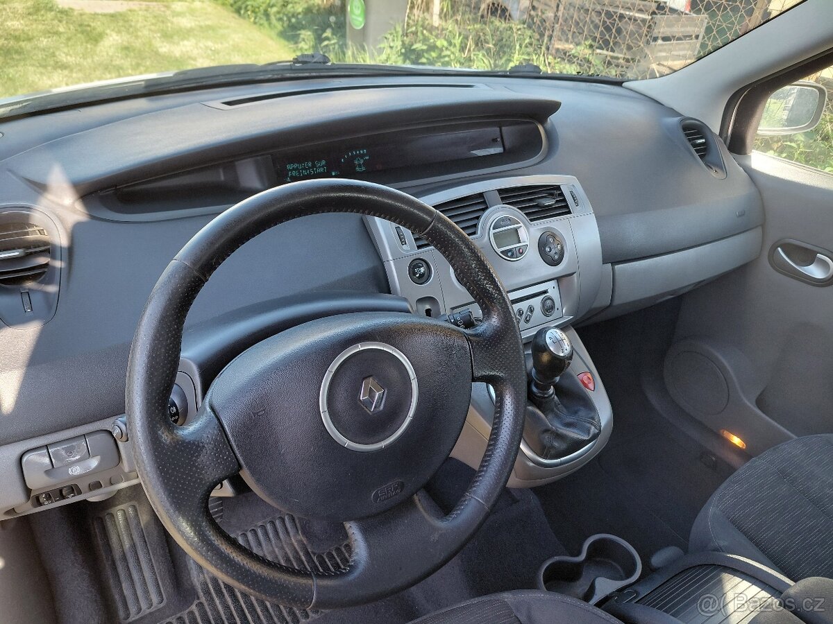 Renault Scenic diesel - 13