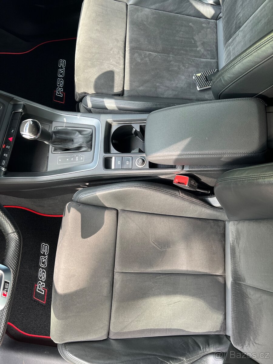 Audi RSQ3 2.5 TFSI quattro - 13