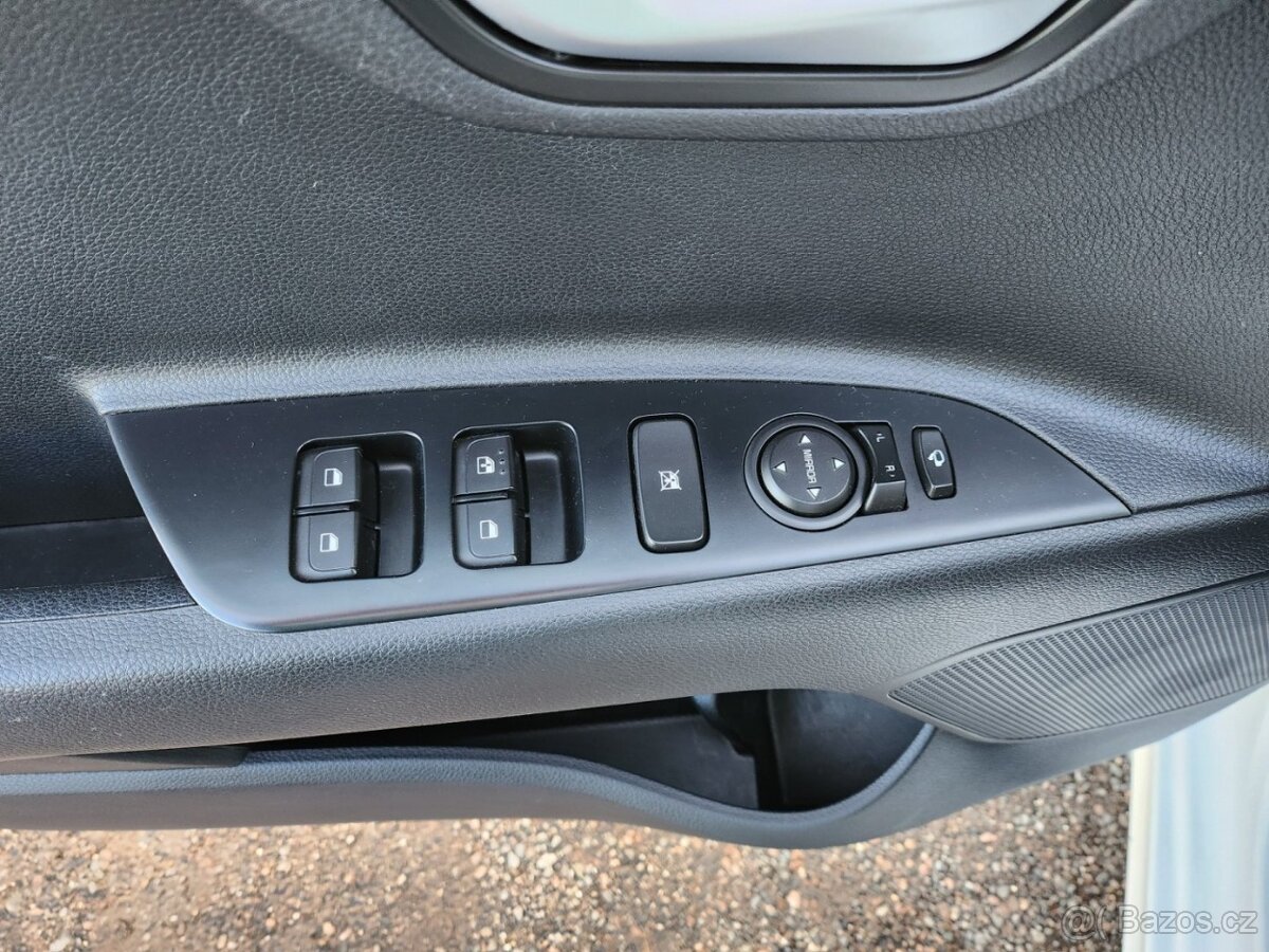 kia Rio 1.4 benzín 2019 AUTOMAT. - 13