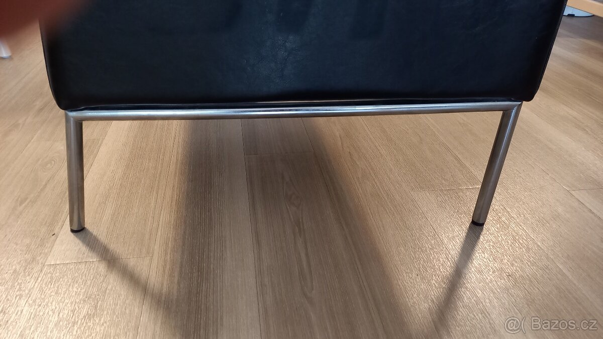 Křeslo, černá kůže, chromované nohy - 13