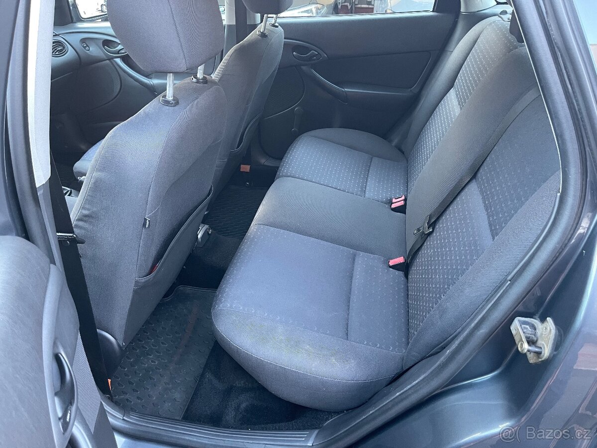 Prodám Ford Focus 1,6i 74kW po renovaci - 13