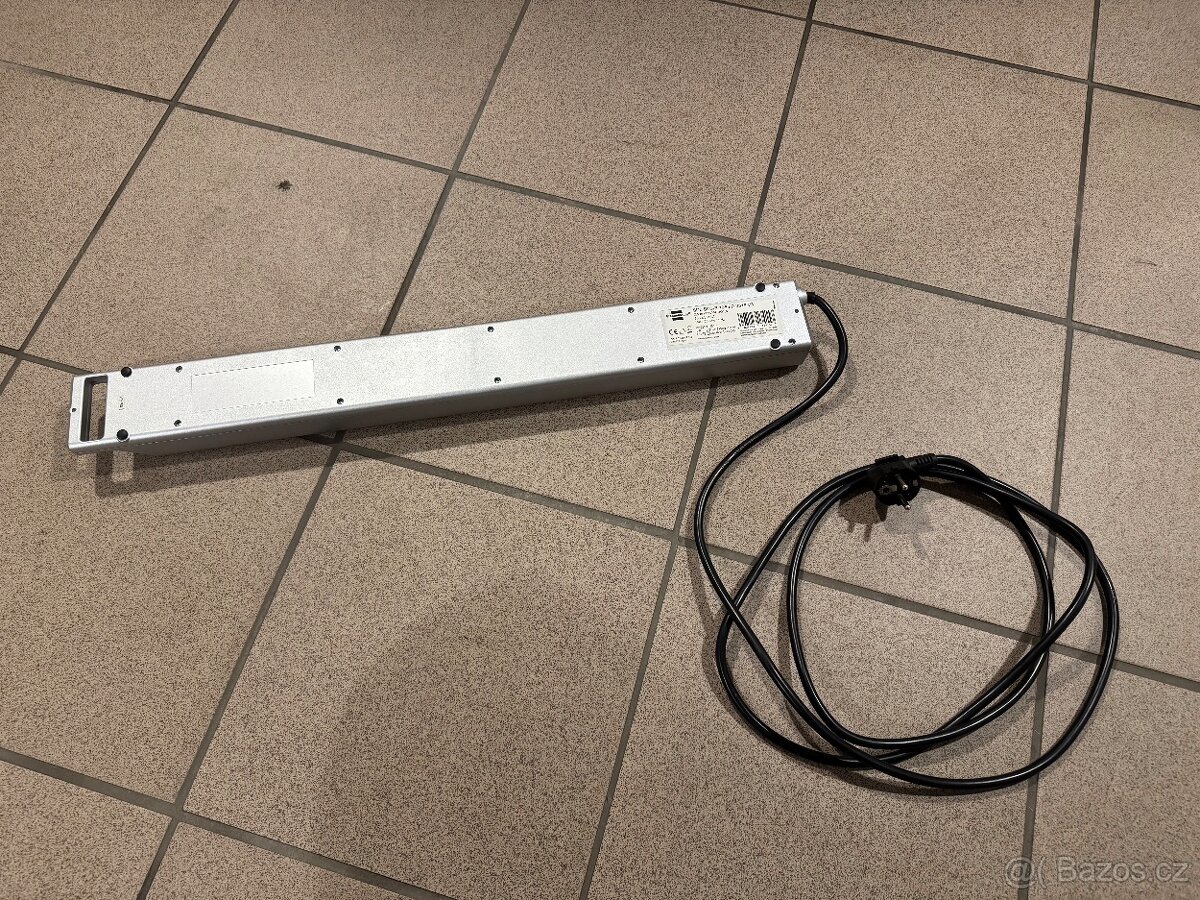 BRENNENSTUHL Super Solid – 8 zásuvek, 2,5 m TOP STAV - 13