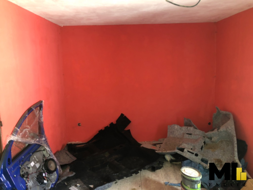 Prodej rodinného domu o velikosti 265 m2 na pozemku o veliko - 13