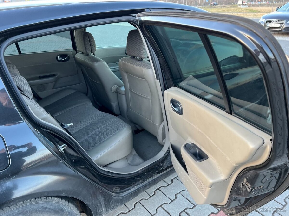 Renault Megane 1.6i 16V 83kw STK 3/2027 - 13