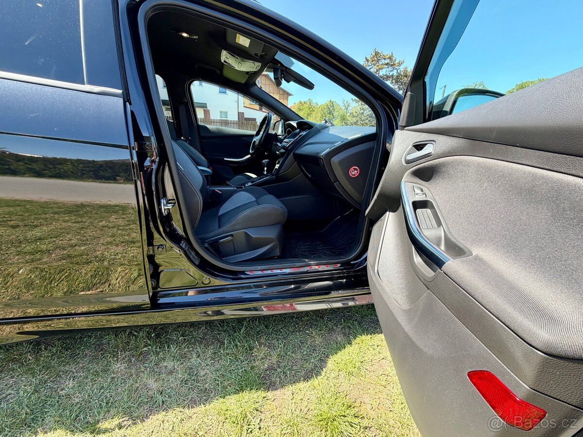FORD FOCUS ST 250 KOMBI 184 kW - 13