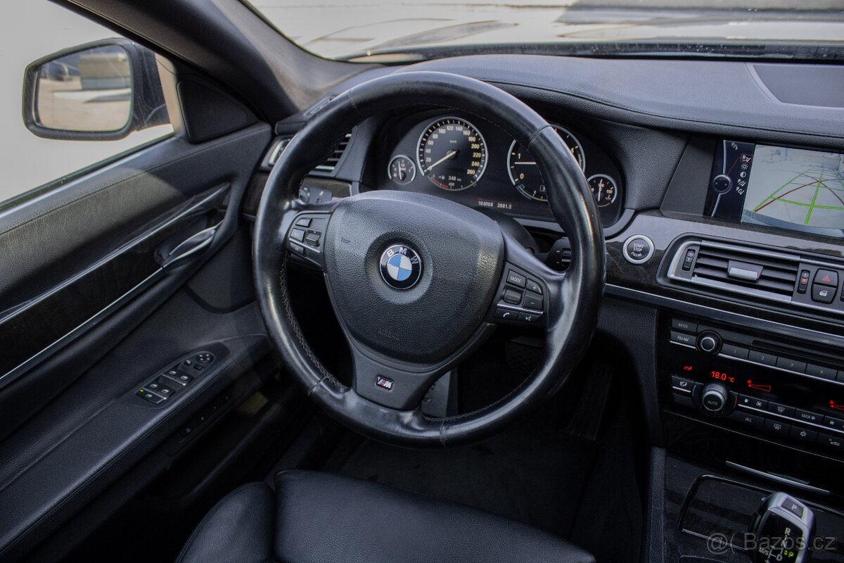 BMW Rad 7 730d 155kW AT M paket / PREVERENÉ KM / - 13