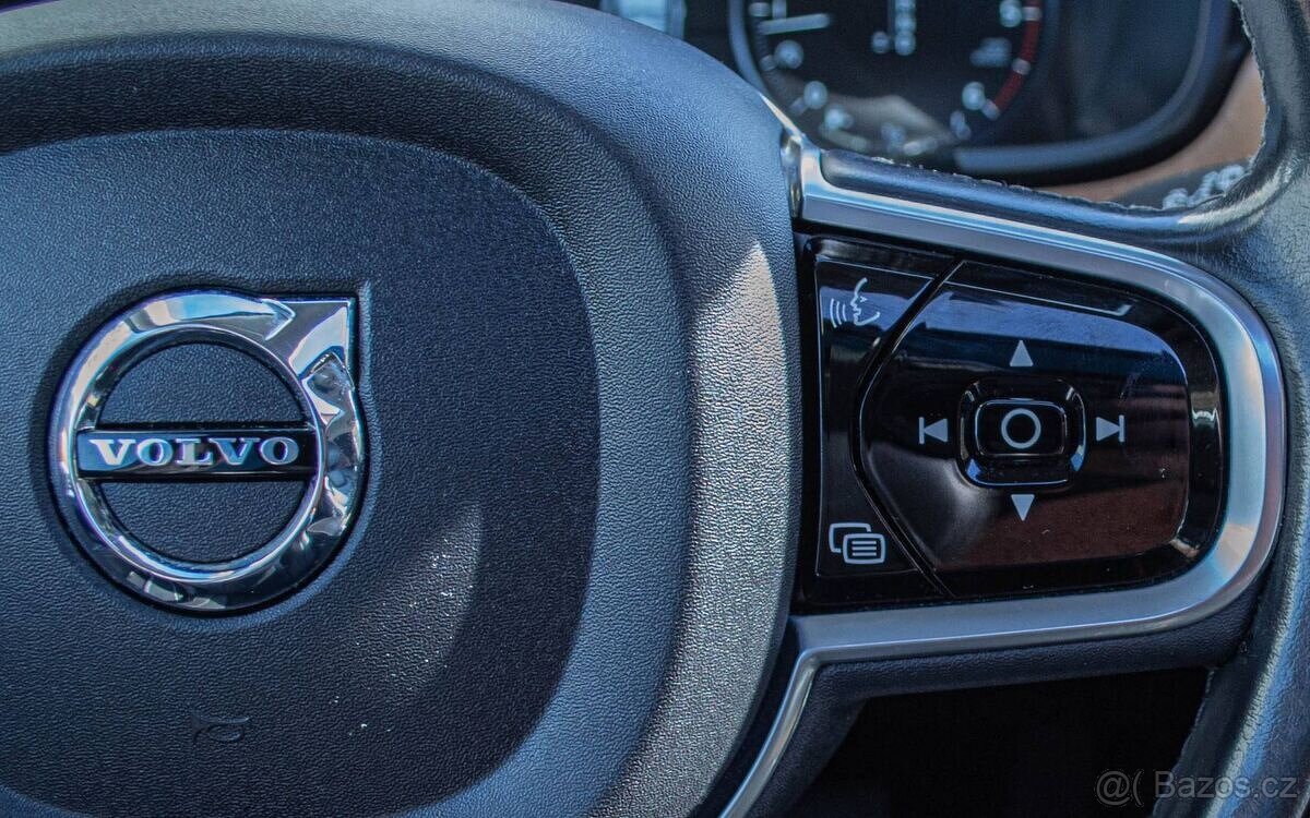 Volvo V90 D5 2.0L Inscription AWD A/T - 13