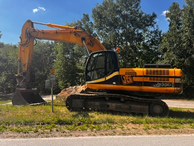 JCB 330 - 13