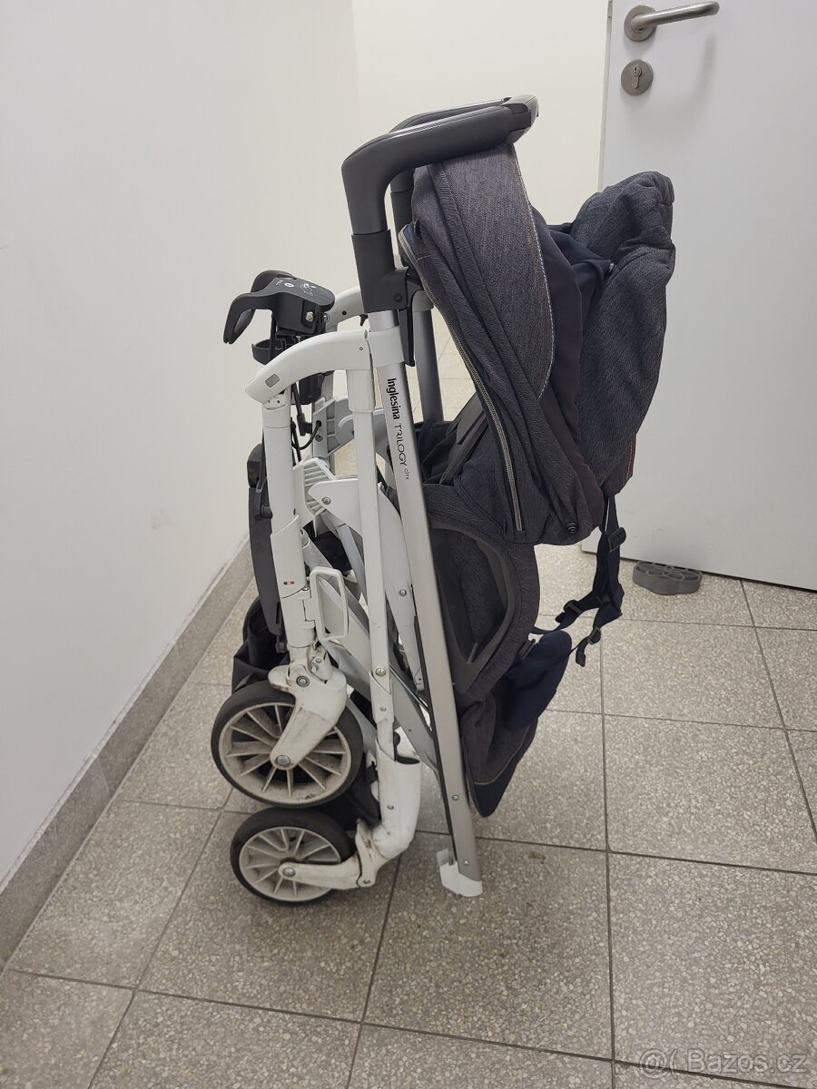Prodám kočárek 3v1 Inglesina Trilogy + základnu do auta - 13