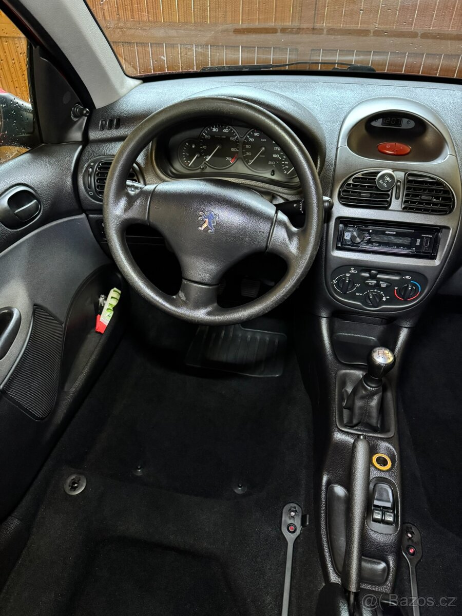 Peugeot 206, 1.4 16v 55kw, 86 tisíc nájezd - 13