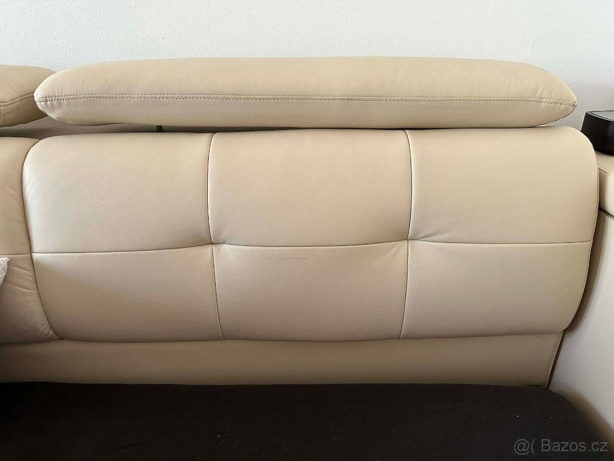 Luxusní postel s masážním křeslem - 13