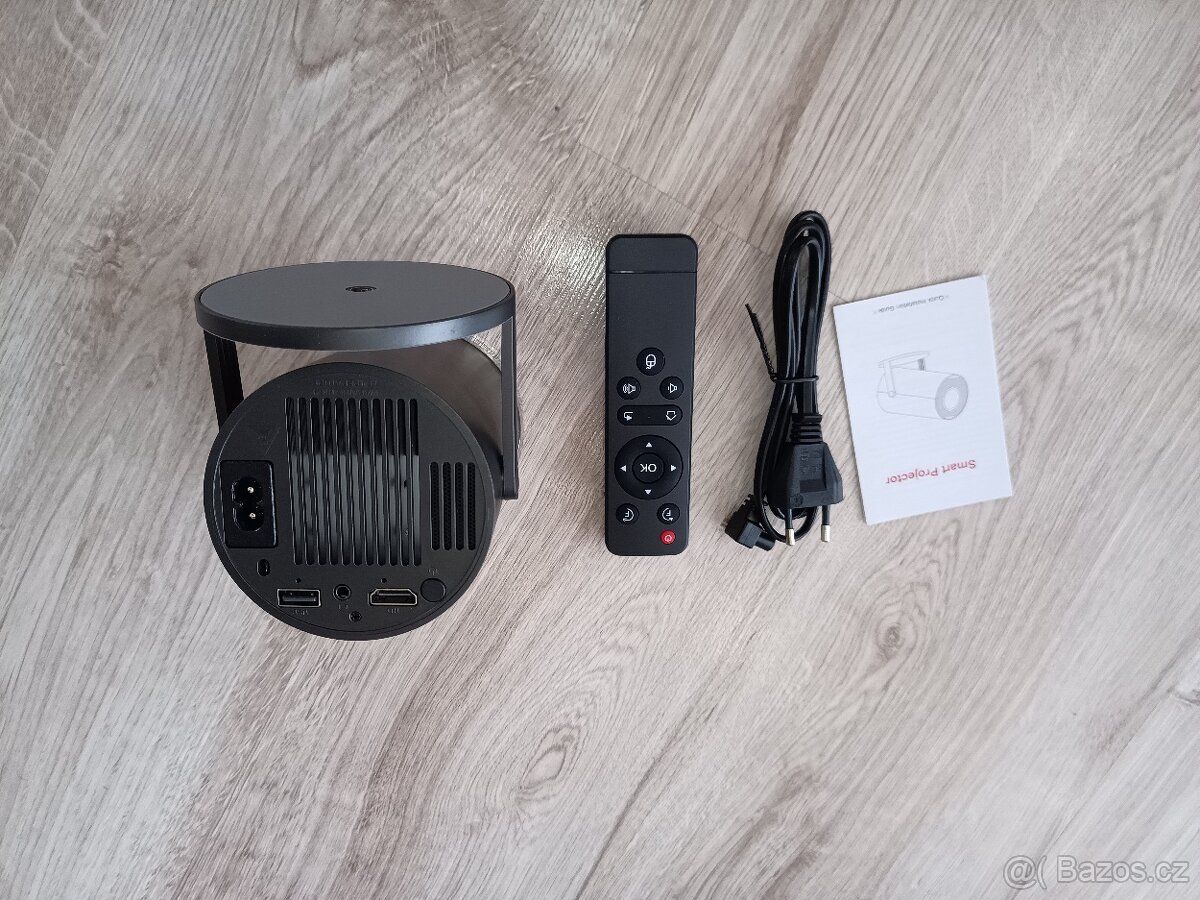 HY300 Plus – Výkonný Android projektor LED 4K 300ANSI - 13