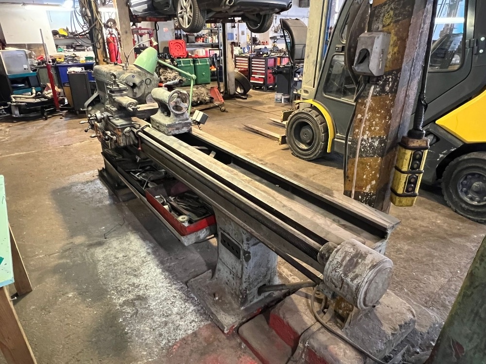 Soustruh malý - výrobce Eilgang, Schmierung - 13