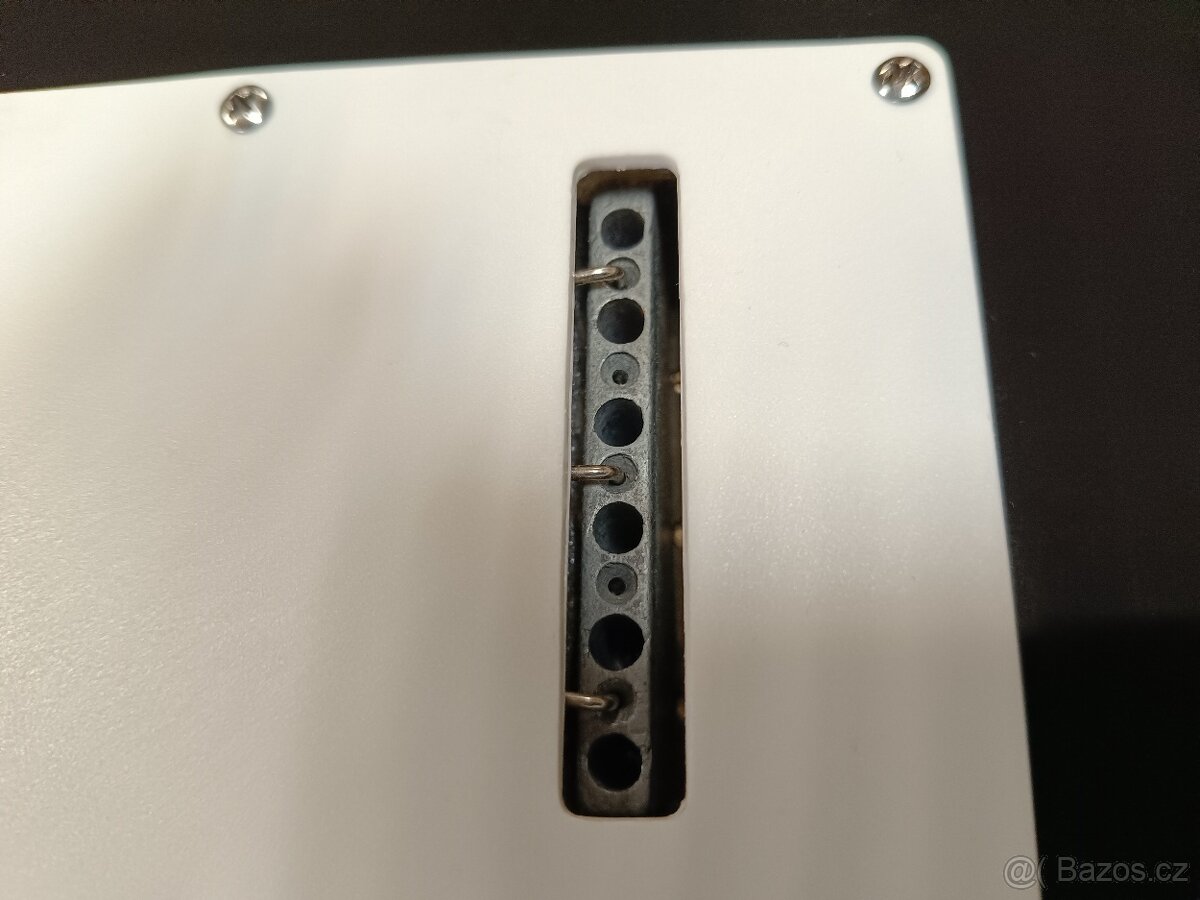 Fender Stratocaster-Mexico - Kyjov - 13