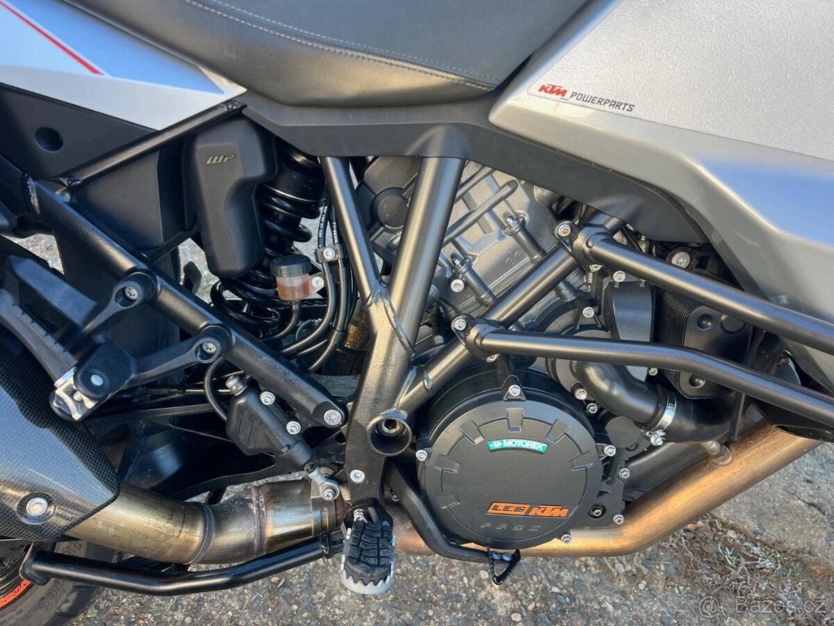 KTM 1290 Super Adventure S - 13