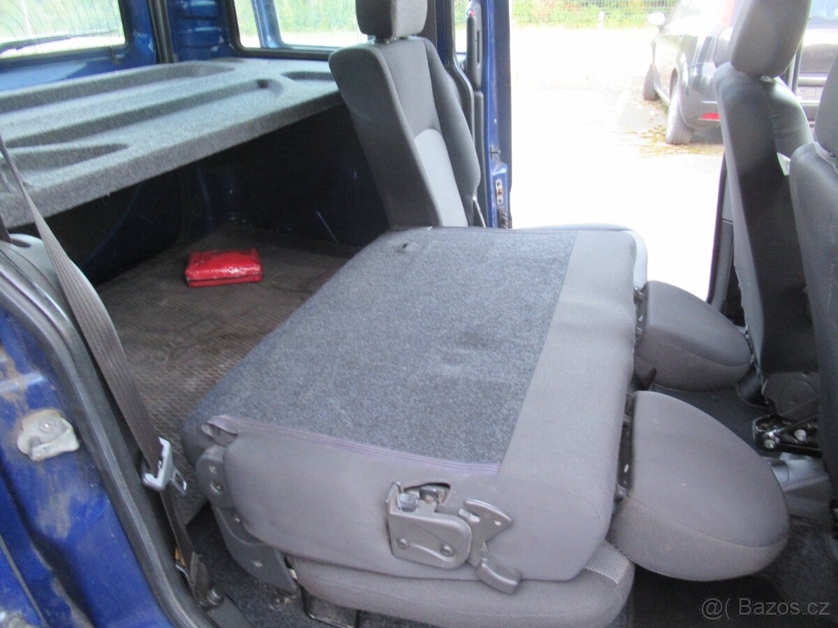 Fiat Doblo 1,4 80k, Klima, Tažné - 13