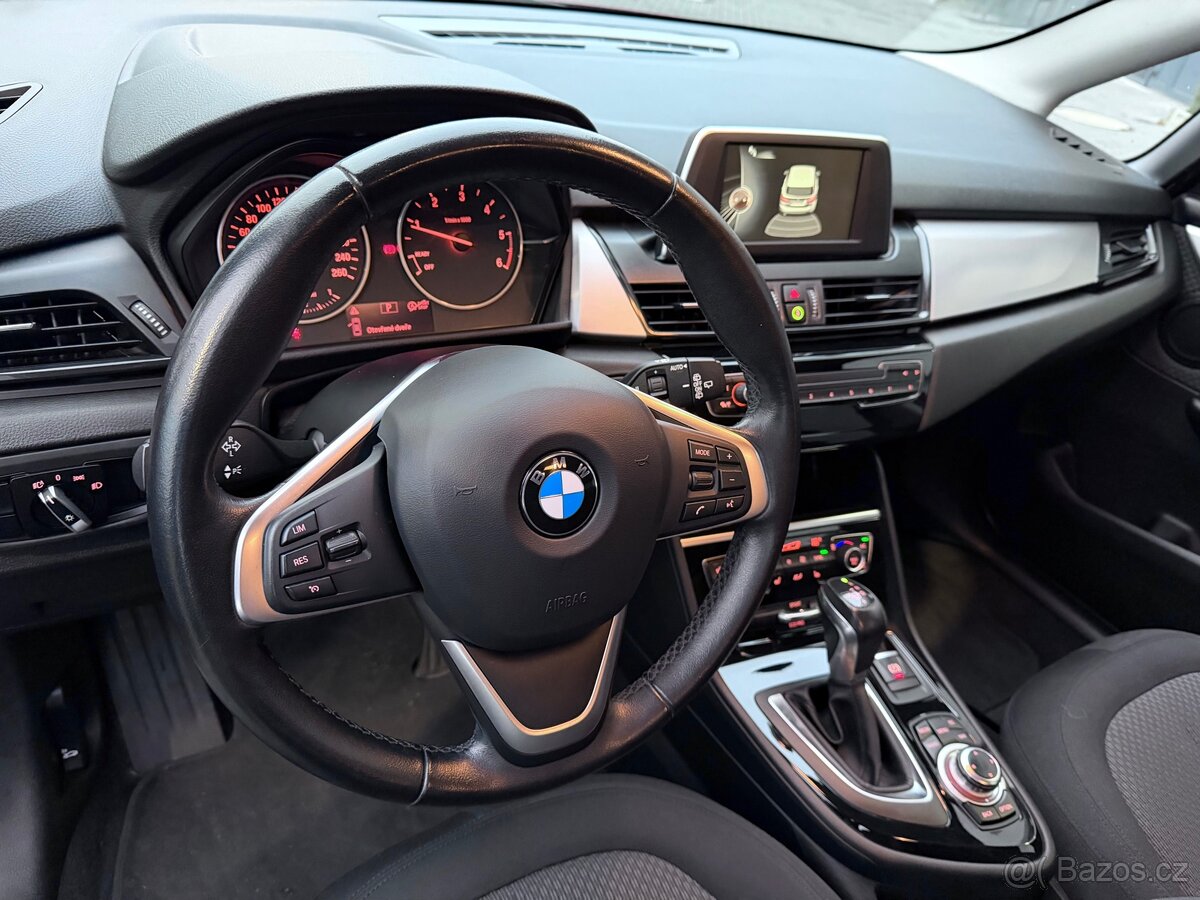 BMW 218d Active Tourer / 110 kw / automat - 13